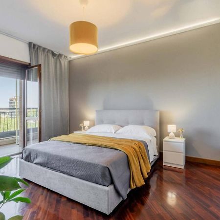 Luxury Boutique Apartment فيوميتشينو المظهر الخارجي الصورة