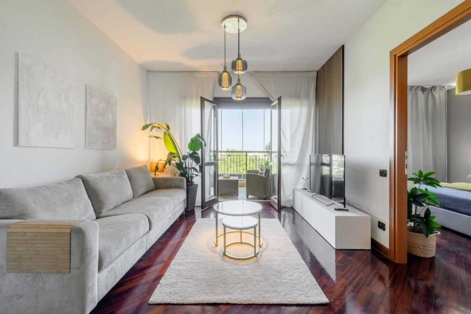 Luxury Boutique Apartment فيوميتشينو المظهر الخارجي الصورة