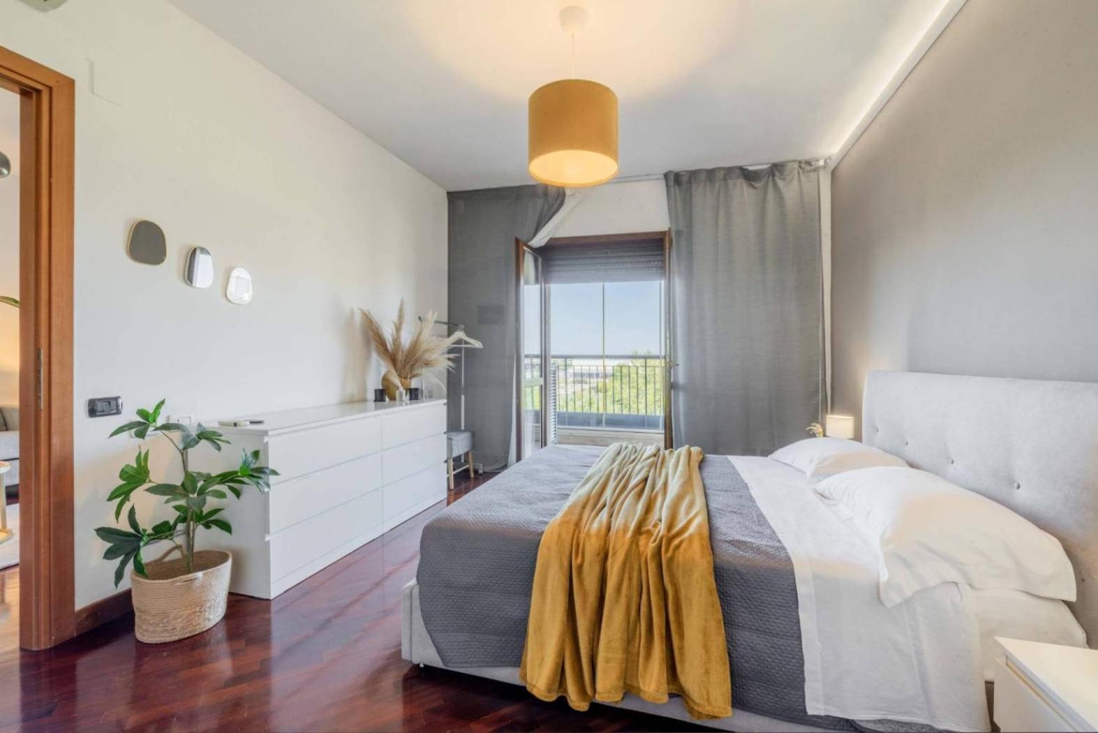 Luxury Boutique Apartment فيوميتشينو المظهر الخارجي الصورة